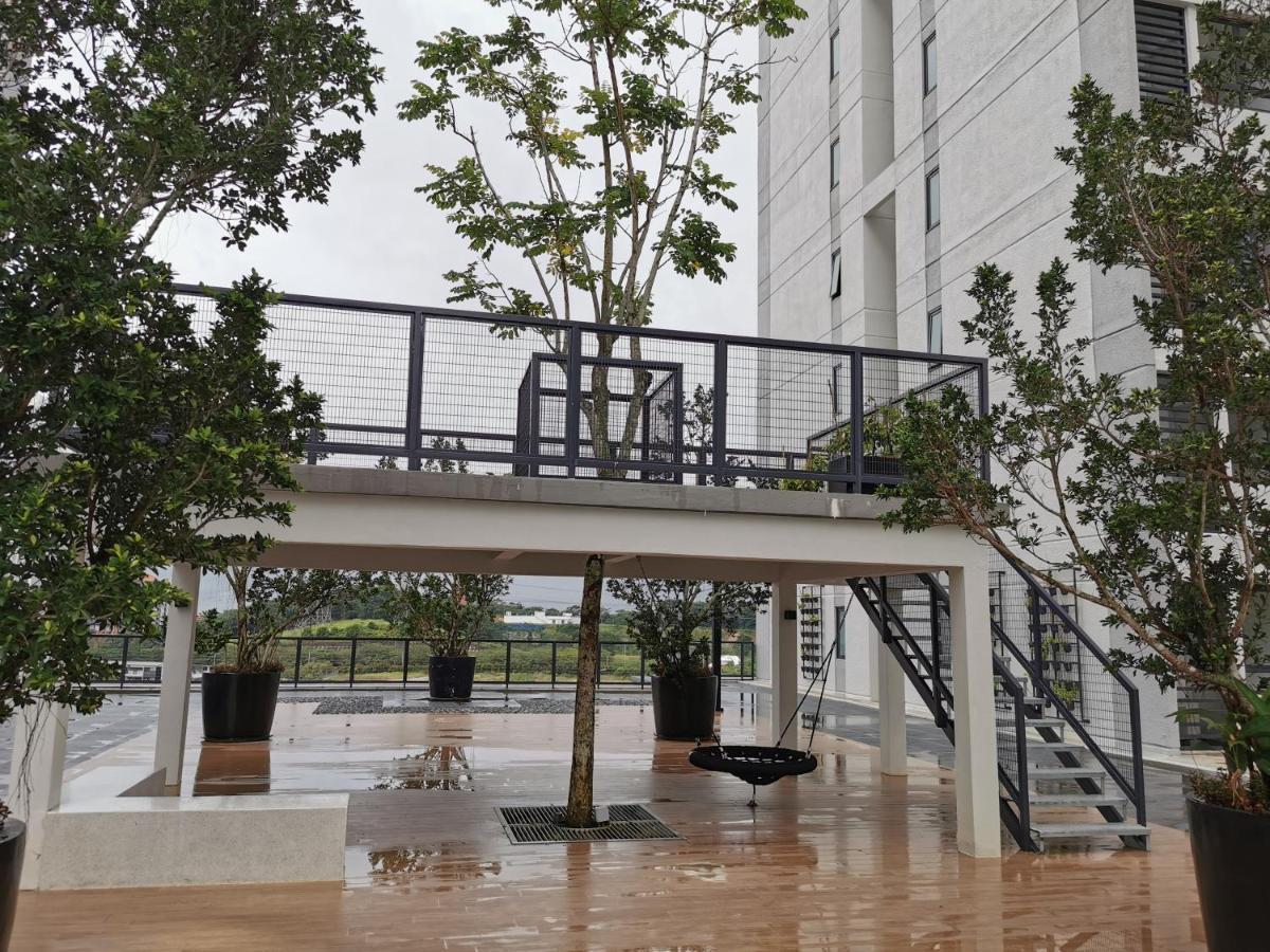 Horizon Suites By Ch Homes, Klia Sepang Buitenkant foto